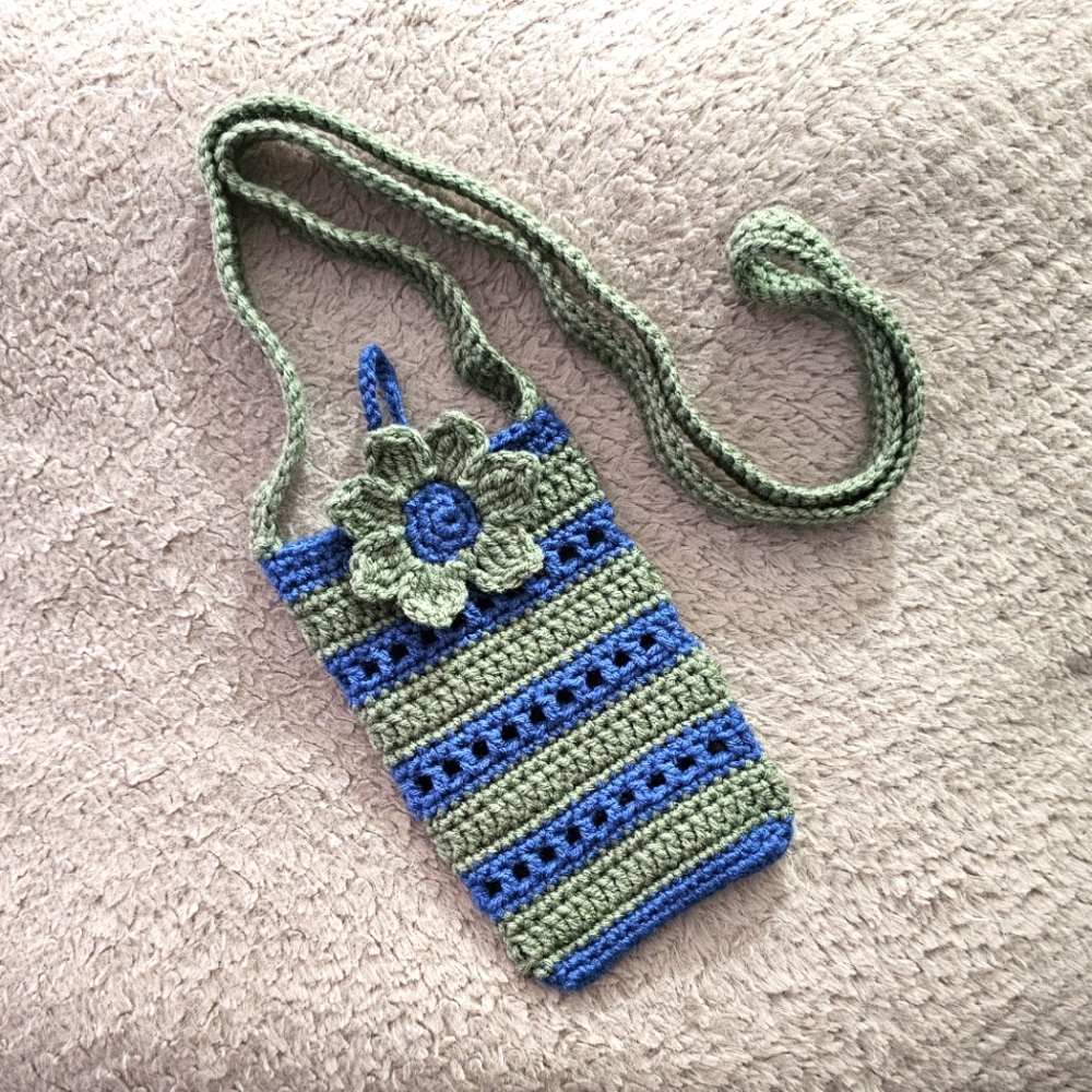 Crochet Cellphone Bag
